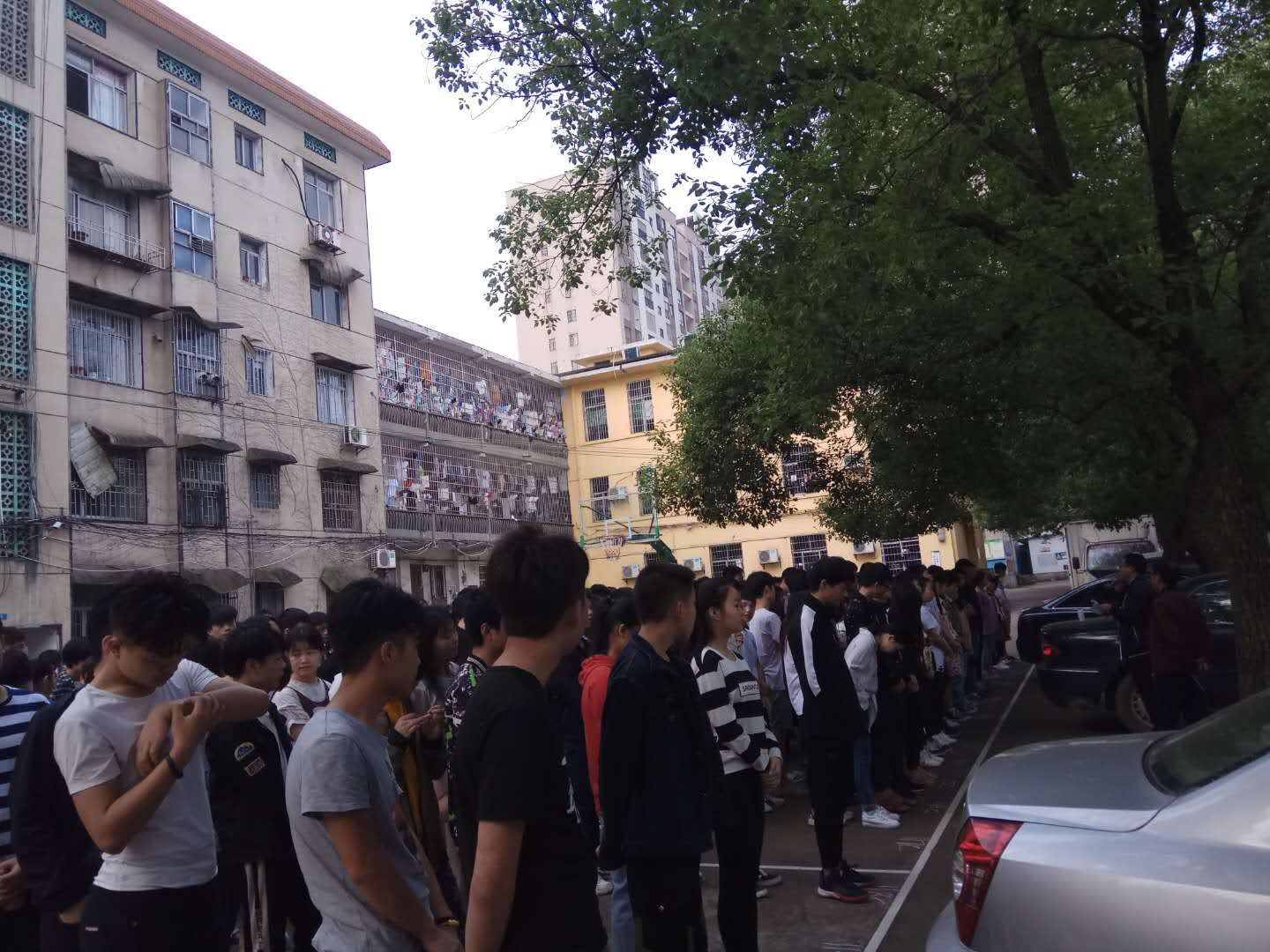 邵陽(yáng)市華龍中學(xué),邵陽(yáng)中學(xué)教育,高中教育,師資雄厚,名優(yōu)教師 邵陽(yáng)市華龍中學(xué),邵陽(yáng)中學(xué)教育,高中教育,師資雄厚,名優(yōu)教師