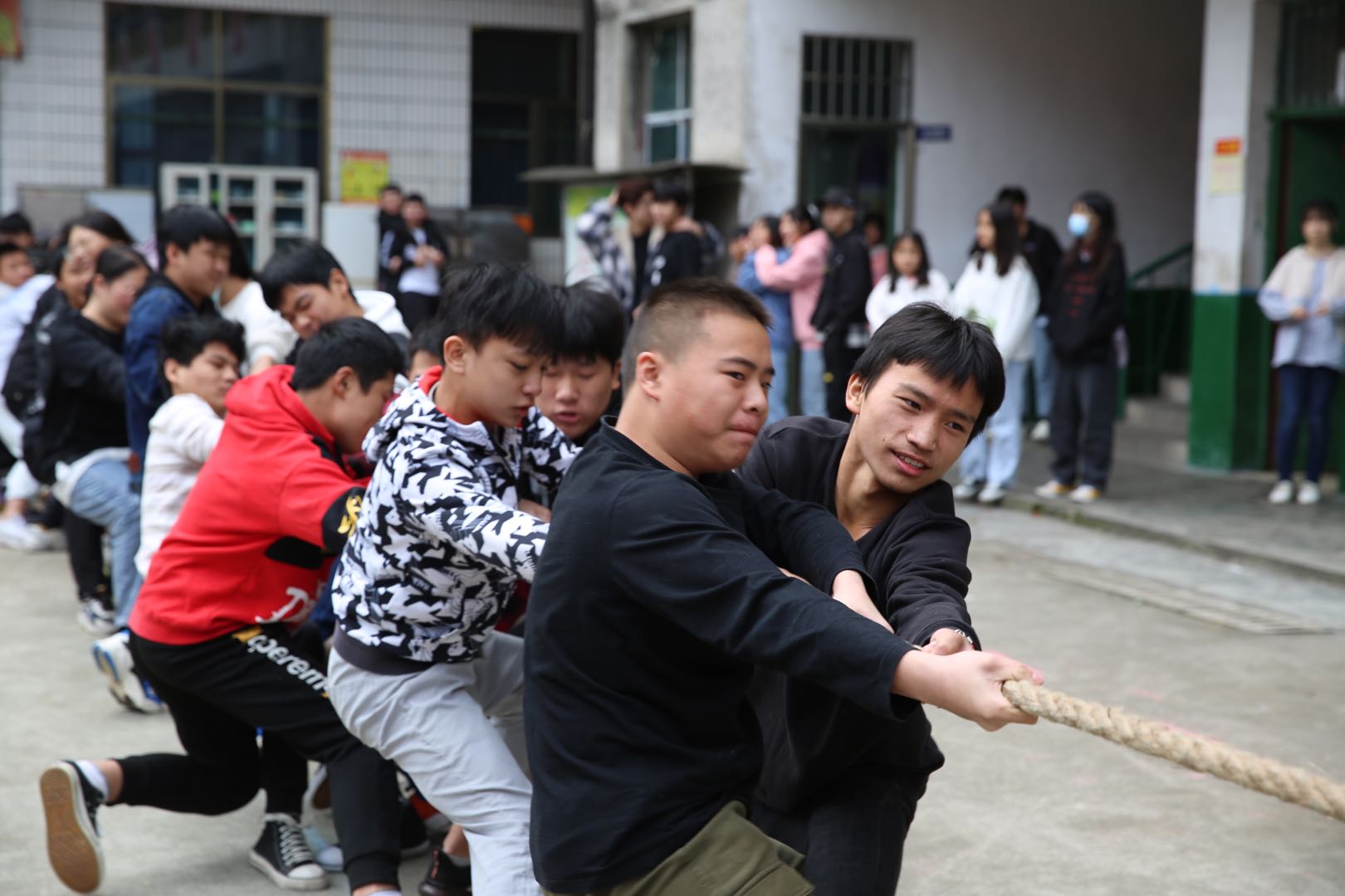 邵陽市華龍中學(xué),邵陽中學(xué)教育,高中教育,師資雄厚,名優(yōu)教師 邵陽市華龍中學(xué),邵陽中學(xué)教育,高中教育,師資雄厚,名優(yōu)教師