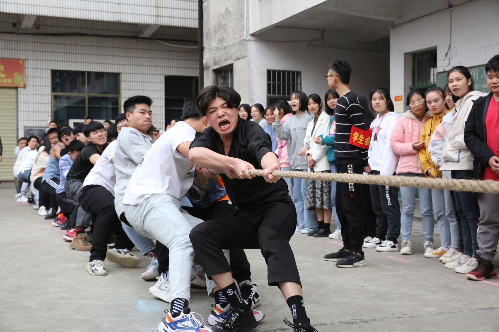 邵陽市華龍中學(xué),邵陽中學(xué)教育,高中教育,師資雄厚,名優(yōu)教師 邵陽市華龍中學(xué),邵陽中學(xué)教育,高中教育,師資雄厚,名優(yōu)教師