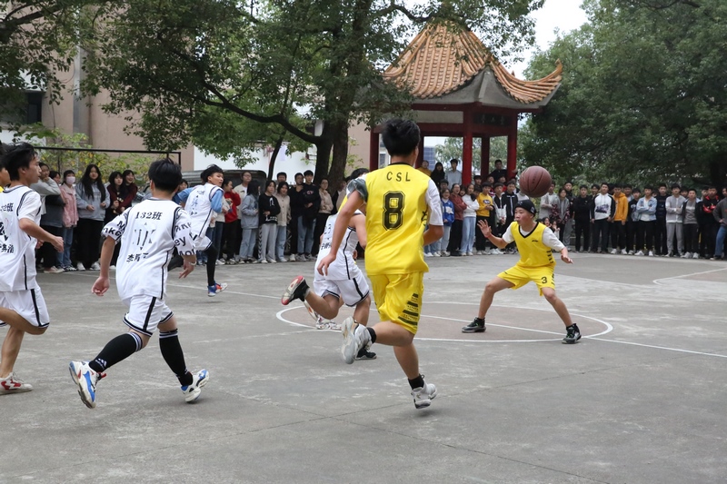 邵陽市華龍中學,邵陽中學教育,高中教育,師資雄厚,名優(yōu)教師 邵陽市華龍中學,邵陽中學教育,高中教育,師資雄厚,名優(yōu)教師